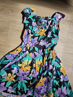 Vintage Jodi Michaels Floral Sleevesless Dress
